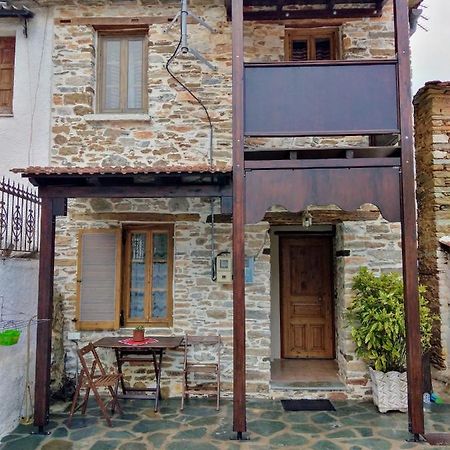 Ξενώνας Το Πέτρινο 2 Κεραμίδι Εξωτερικό φωτογραφία